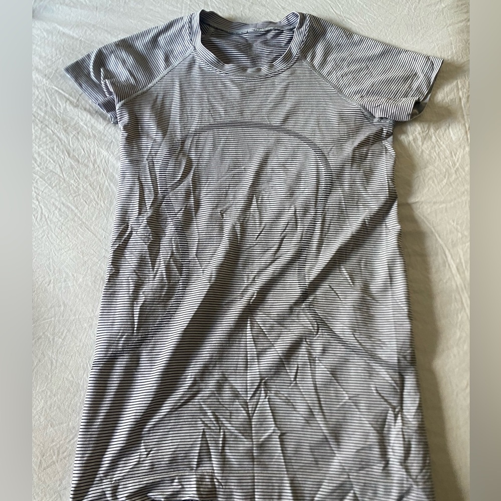 Lululemon Swiftly Tech Short Sleeve Striped